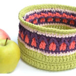 Fall Apple Basket Free Crochet Pattern