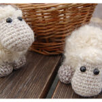 Sheep Keychain Free Crochet Pattern