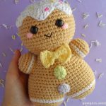 Gingerbread Man Amigurumi Crochet Free Pattern