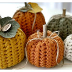 The Herringbone Pumpkin Free Crochet Pattern