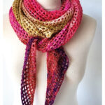 Riffle Mini Neck Scarf Free Crochet Pattern